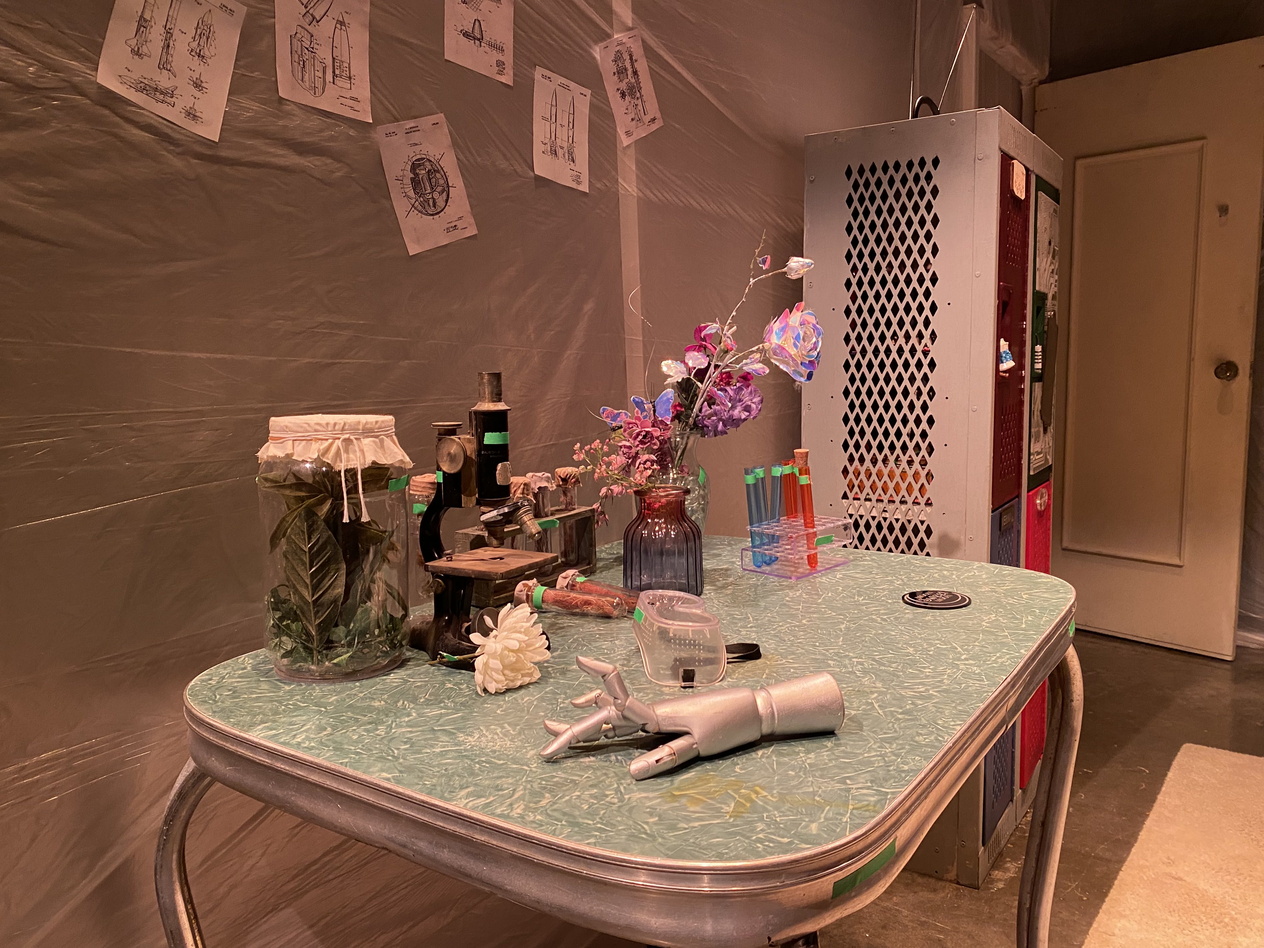 Table Set Dressing